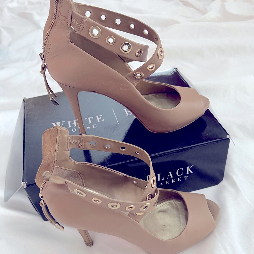 WHBM Alyse Camel Heels